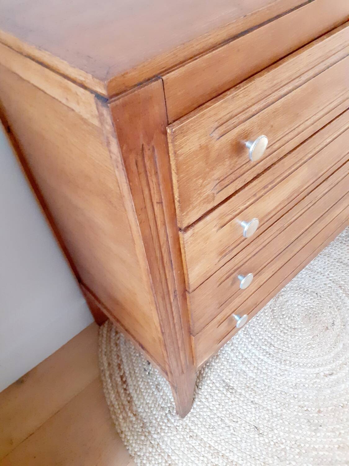 Vintage oak chest of drawers
