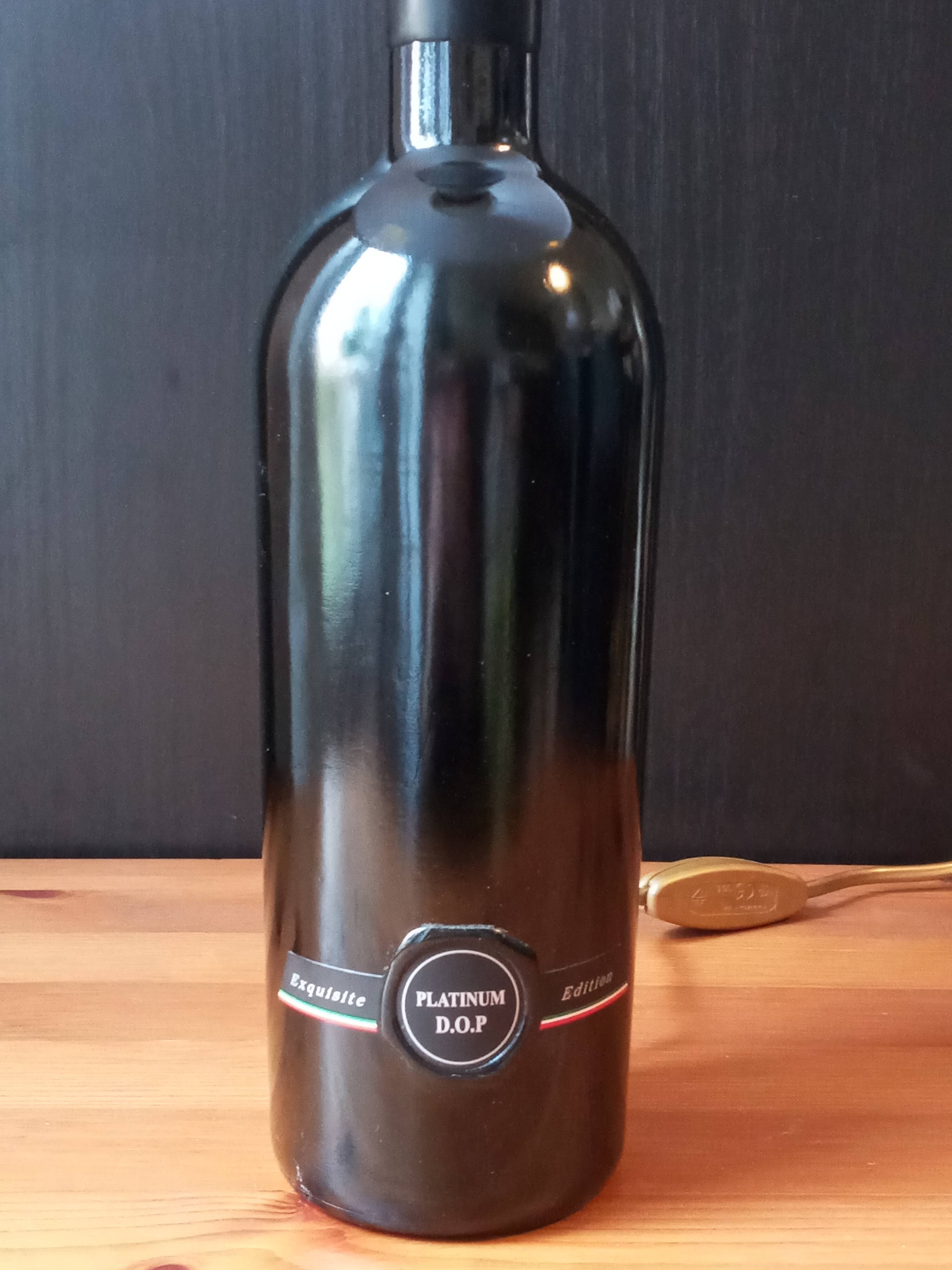 "Italian AOP Platinium" lamp from Vinodeko