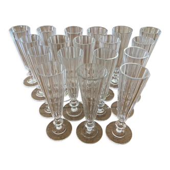 16 crystal champagne flutes