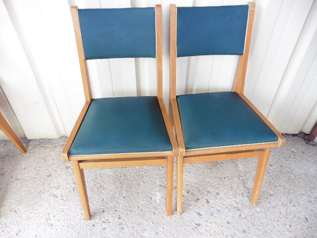Lot de 6 chaises en skaï vert  1960