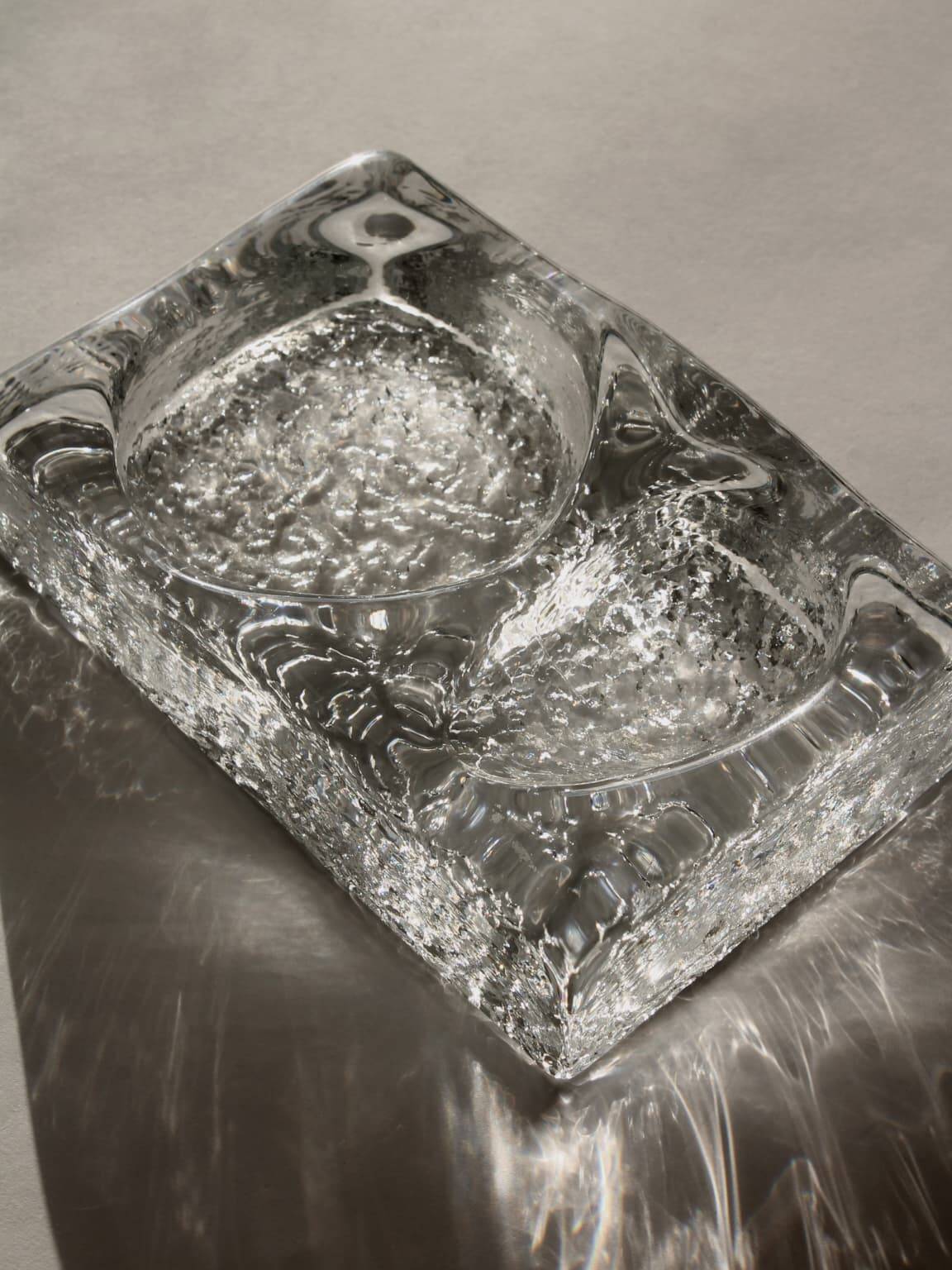 Cendrier massif en verre glacé Kosta Boda style Mid-Century