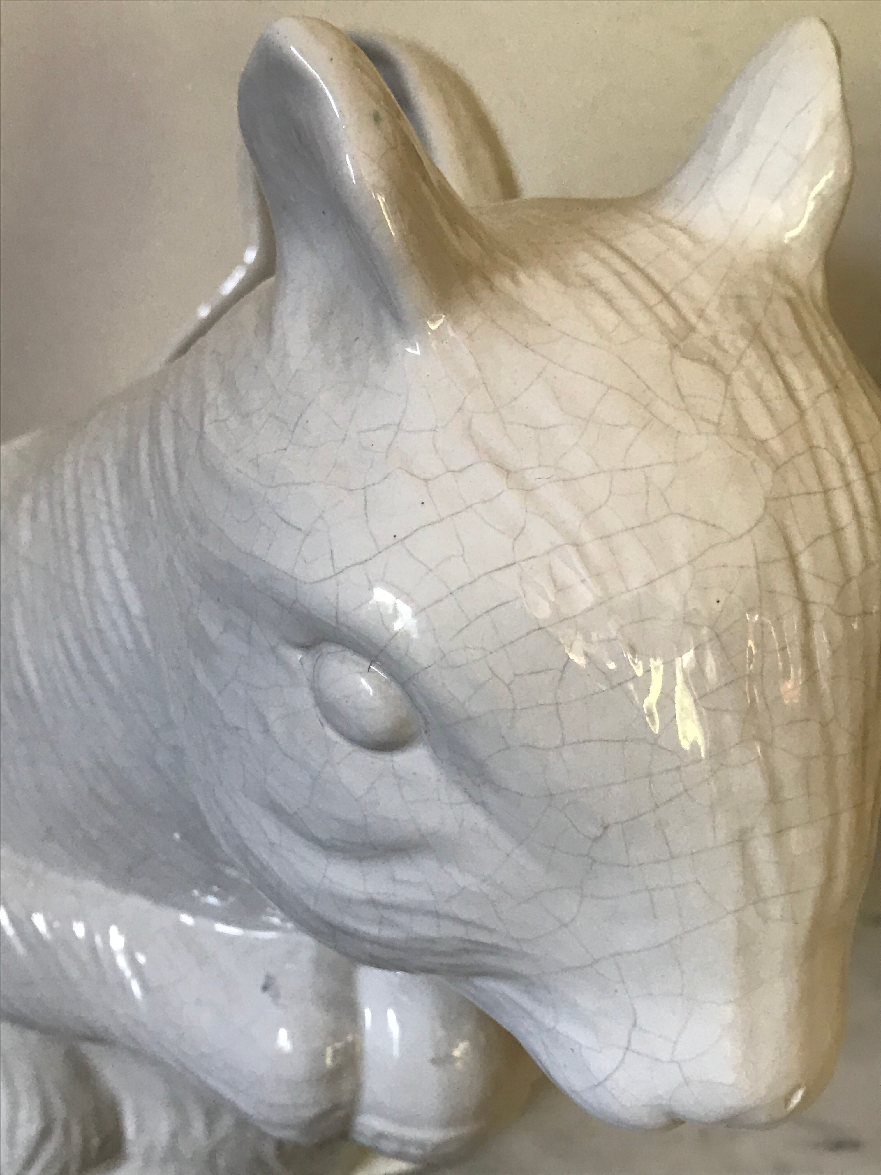 Cracked ceramic zoomorphic pot cache
