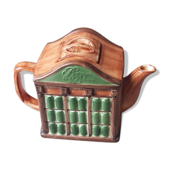 Betjeman and Barton teapot