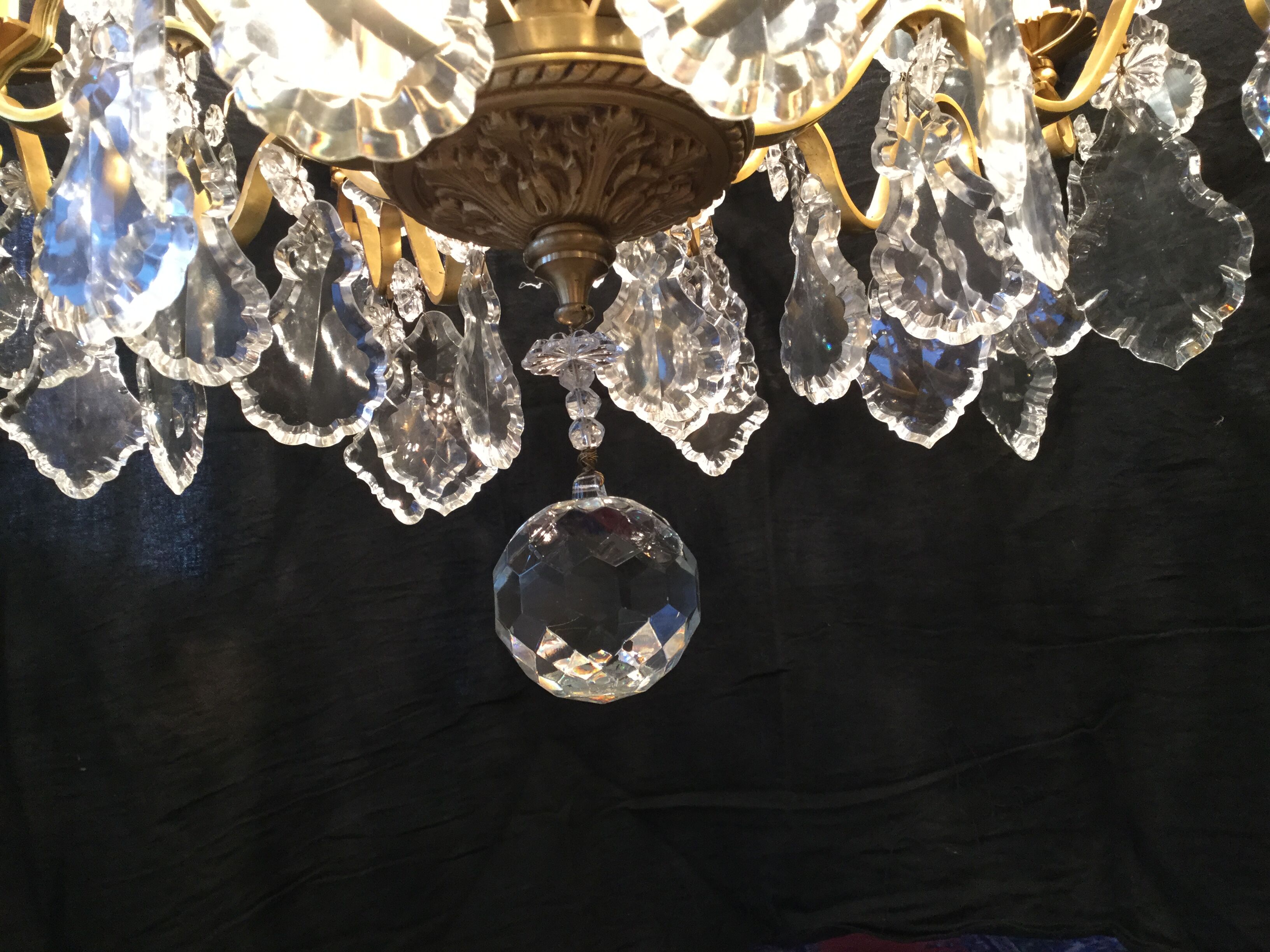 12-light bronze and crystal chandelier