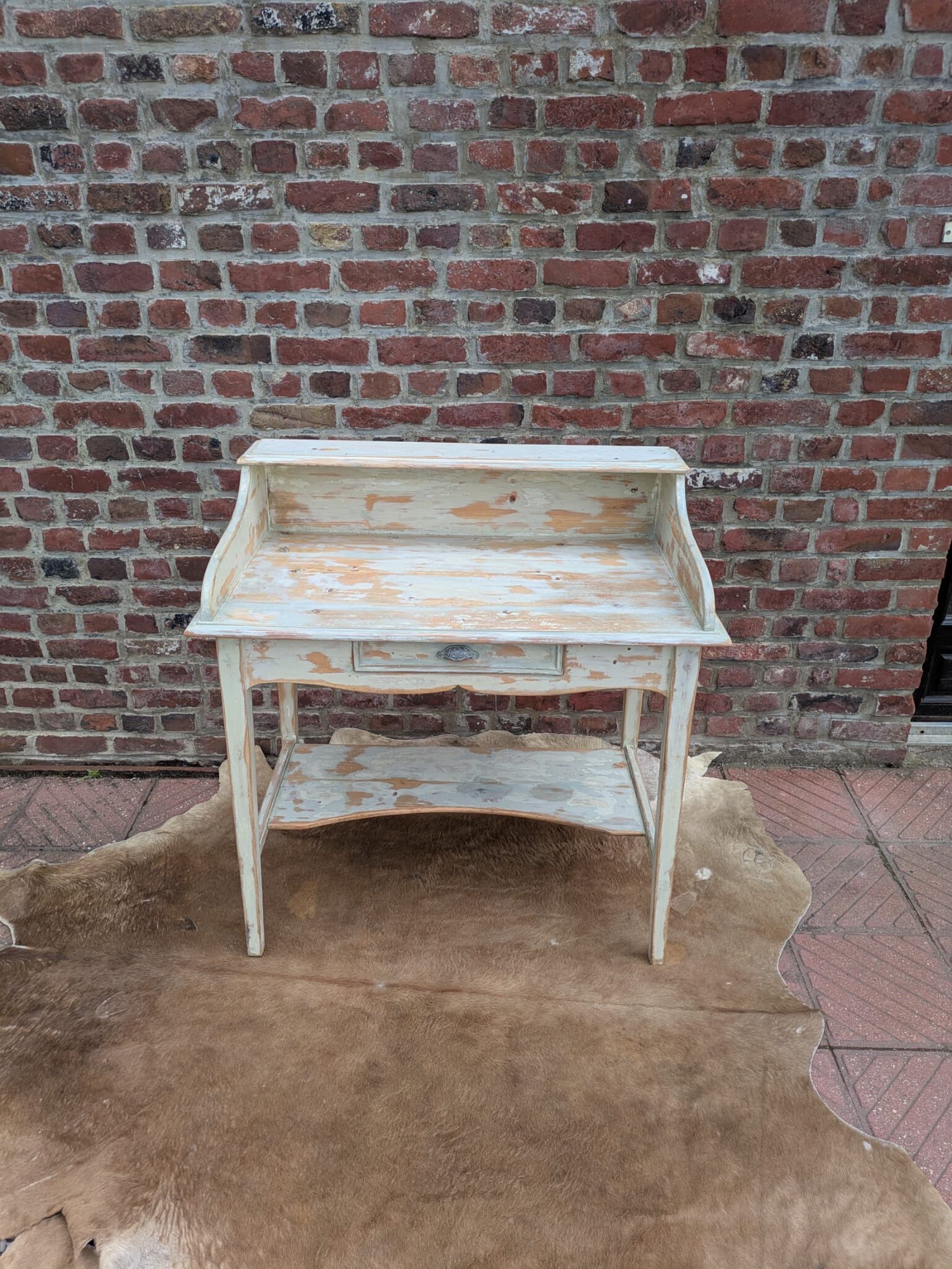 Patinated hairdresser's chair