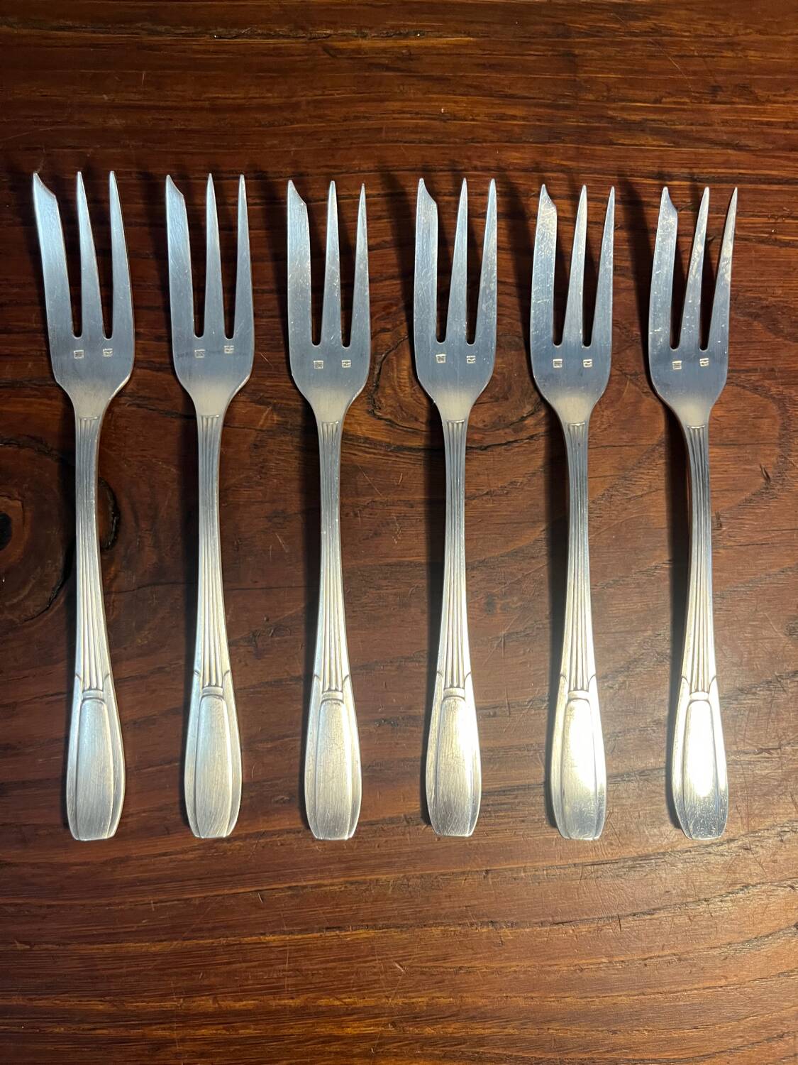 SFAM silver metal dessert cutlery