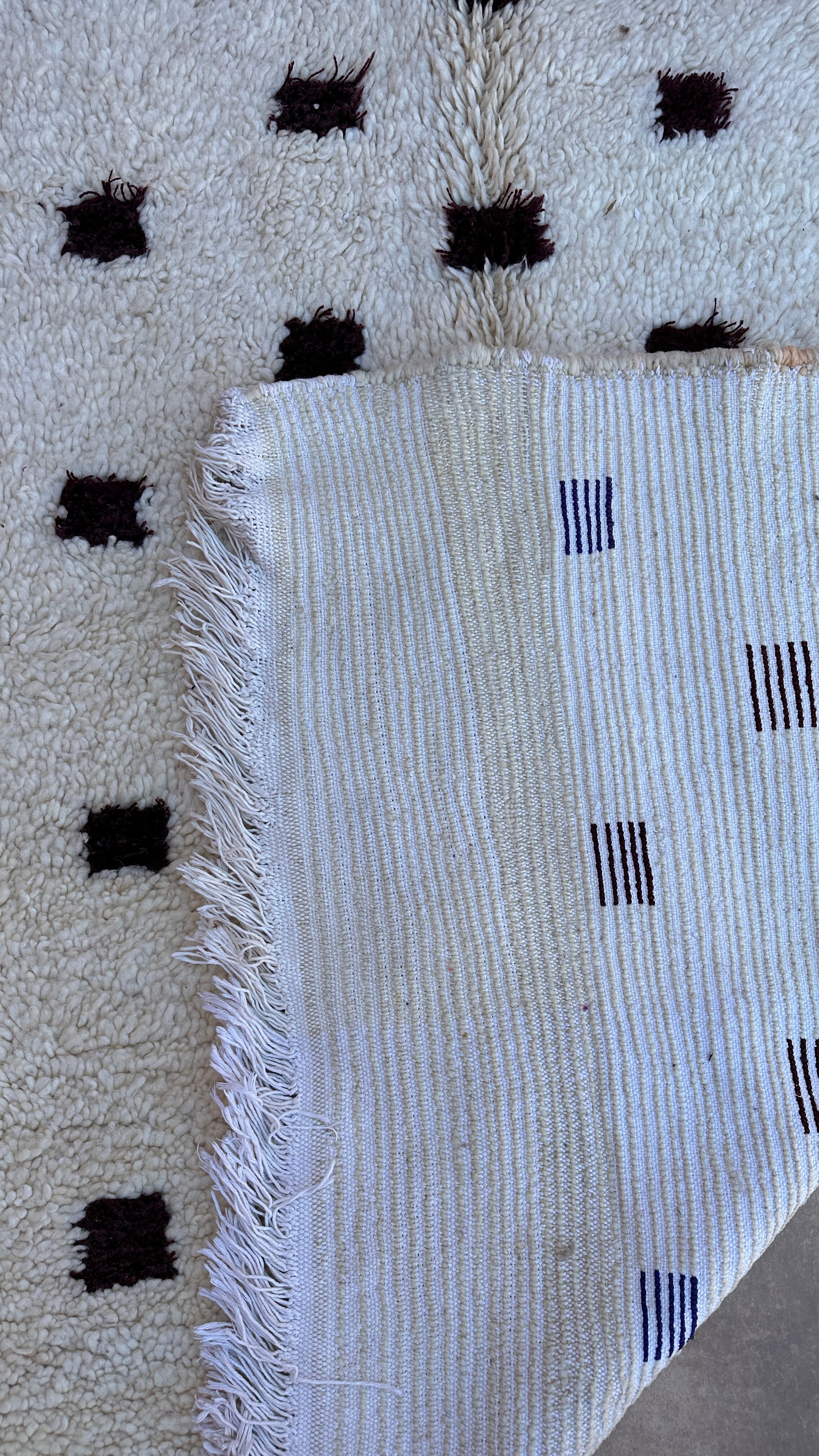 Vintage carpet Beni Ourain 183 x 270 cm
