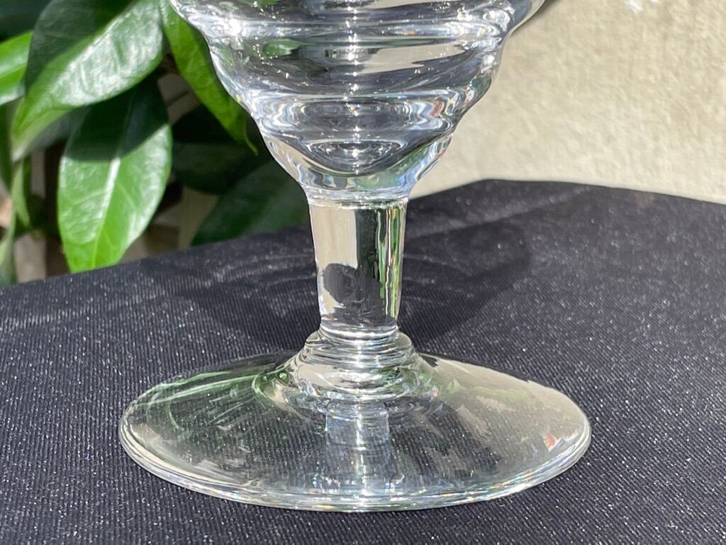 6 Wine glasses – Guilloche crystal