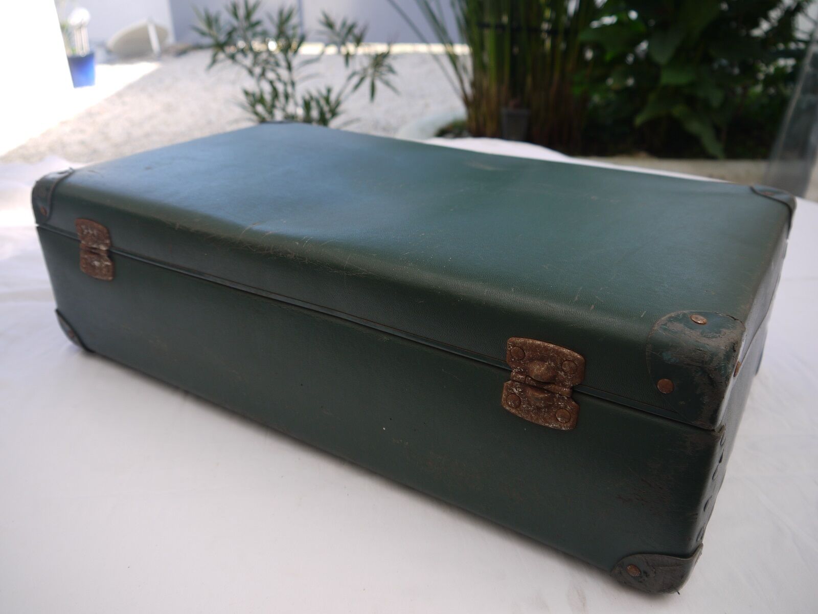 60s green case, in beautiful condition, 55cm x 32cm x 15cm