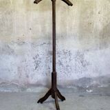 Chapeau holder/chasuble holder