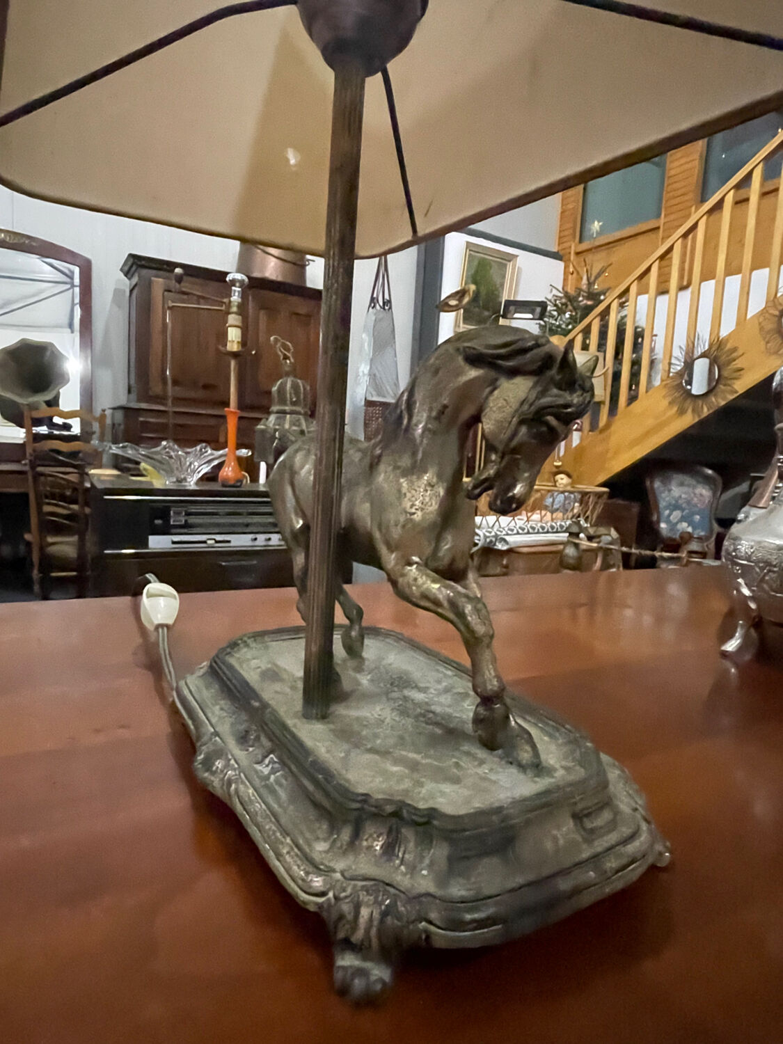 Table lamp in the Maison Charles style made of bronze featuring a horse.