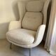 FRITZ HANSEN - Fauteuil Ro Tissu Bouclette Pieds en Aluminium
