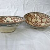 Pair of bowls with Maghreb decorations