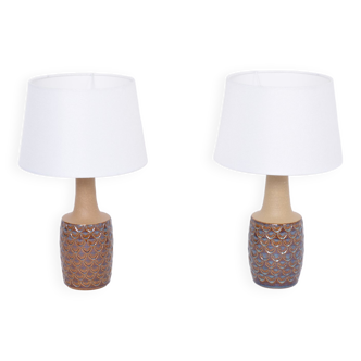 Paire de lampes de table en grès fait main du milieu du siècle modèle 3001 par Einar Johansen pour Soholm