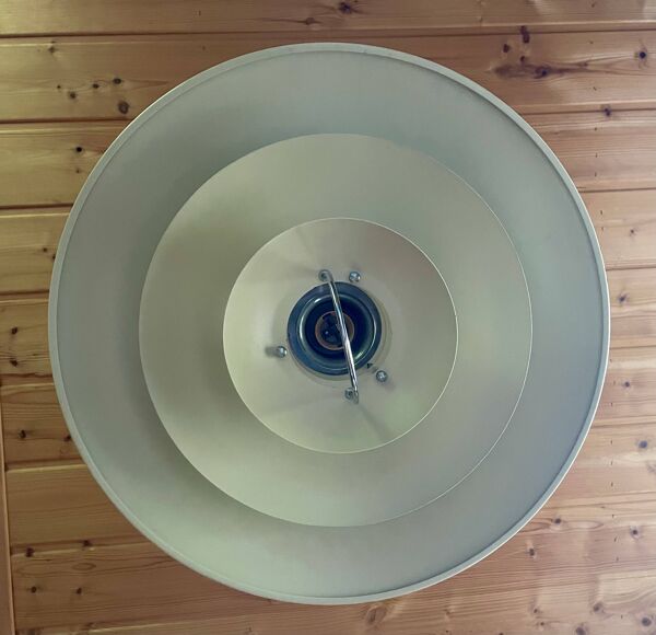 Grand lustre, suspension vintage, Inspiration de '' Poul Hennigsen'', des année 80