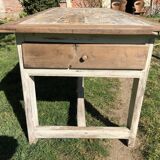 Farm table