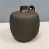 Vase/pot Dagnæs en argile/grès brun rainuré, d'Illums Danemark années 1970.