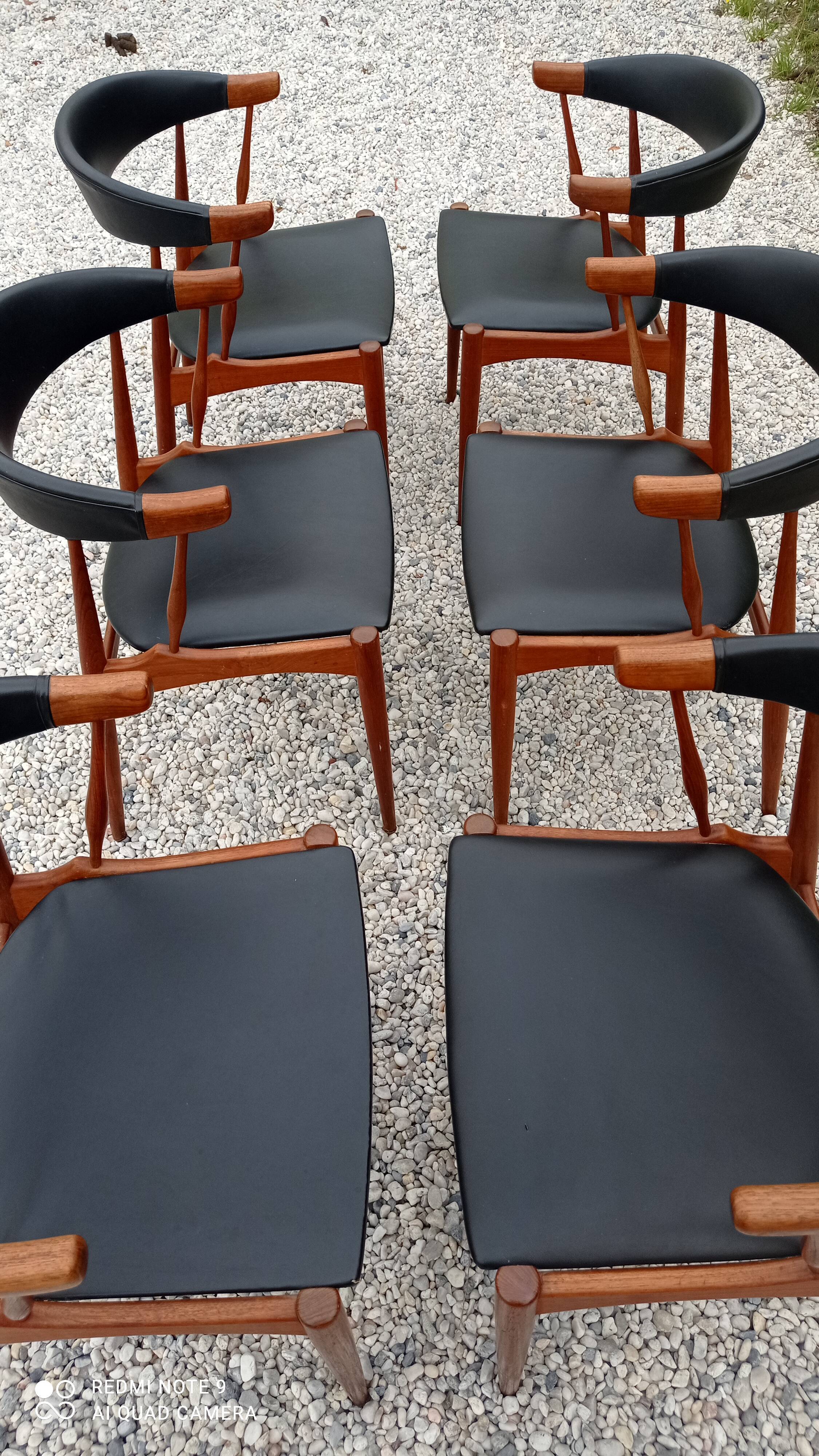 Set of 6 Johannes Andersen chairs