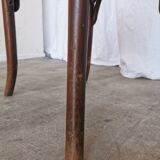 Chaise de salle à manger vintage en bois courbé : fauteuil style Thonet du milieu du siècle