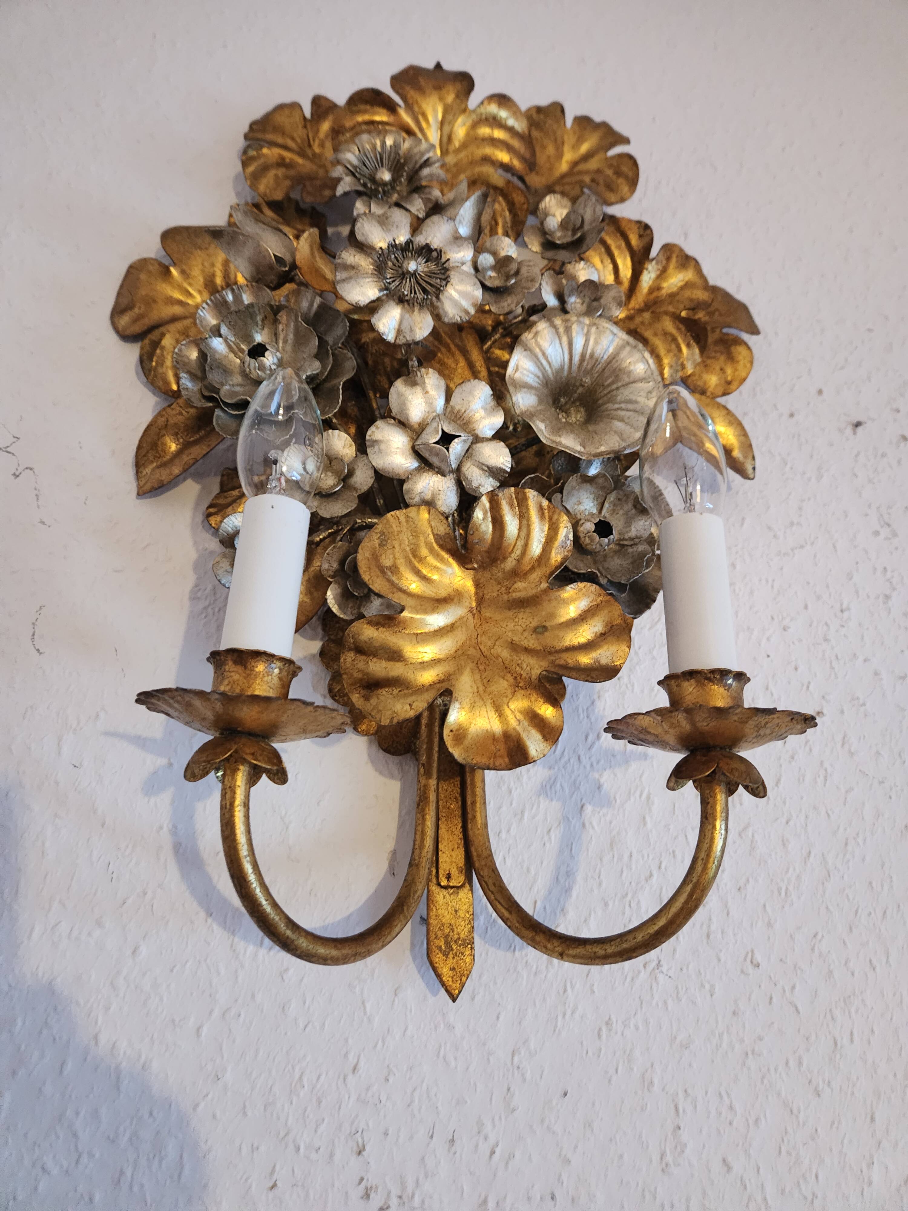 S.Salvadori Wandlampe vergoldet ersilbert Blumenmuster