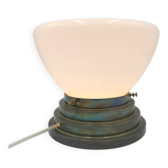 Art deco lamp