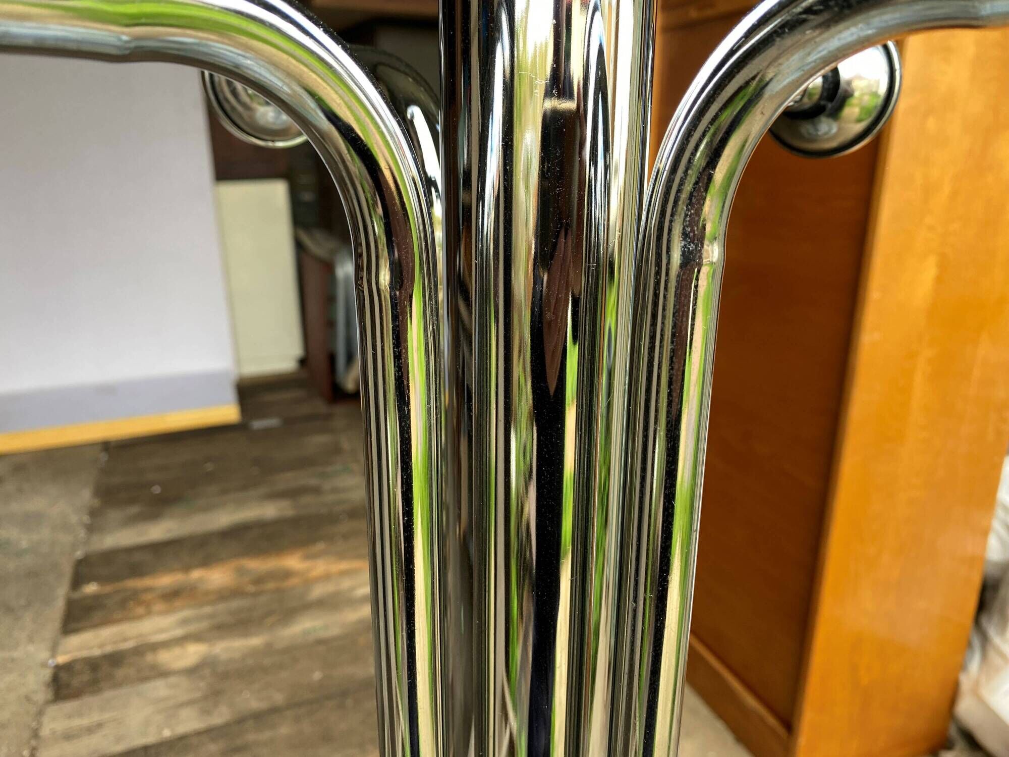 Chromed metal coat rack with vintage marble base, 1970