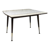 Table à manger à manivelle