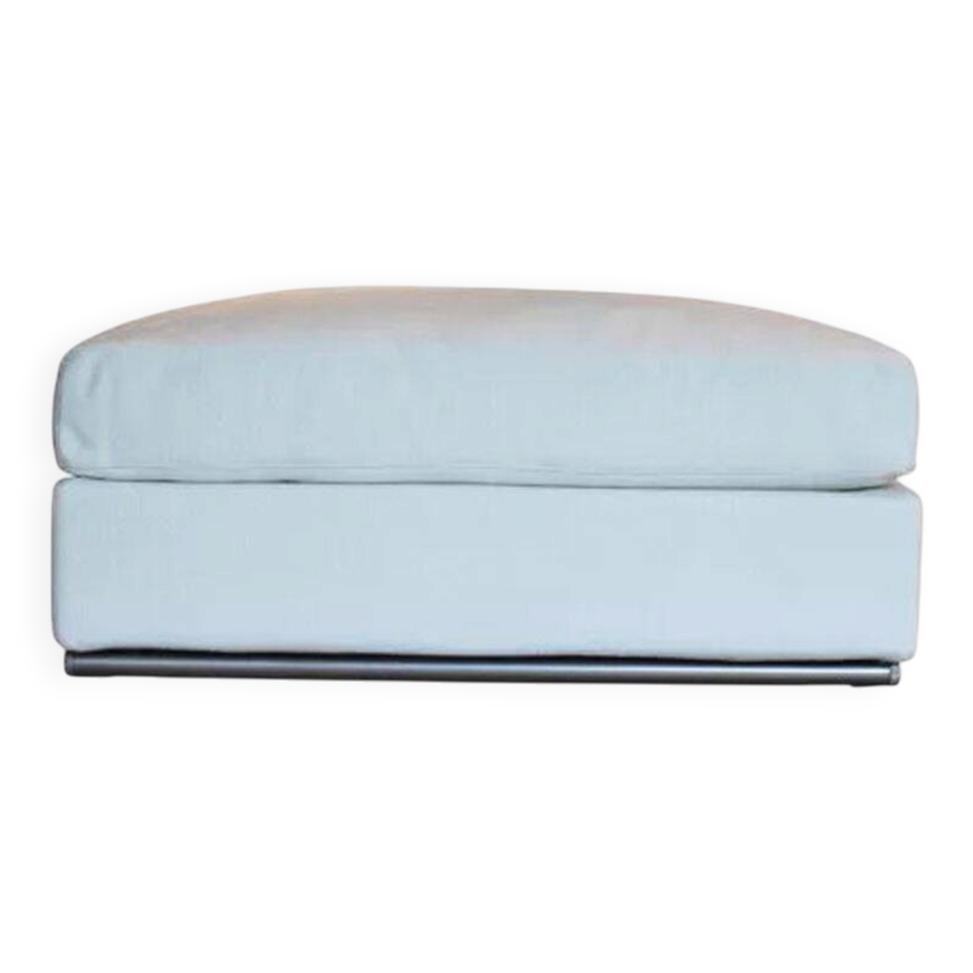 Freetown ottoman model by Camerich. Freetown ottoman model by Camerich.
