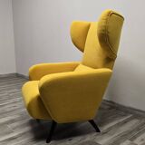 Fauteuil restauré du milieu du siècle