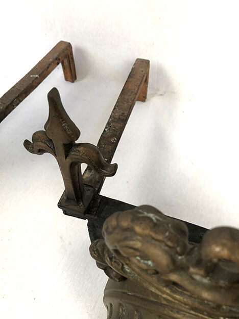 Lot of a pair of chenets and front of gilded bronze fireplace, nineteenth