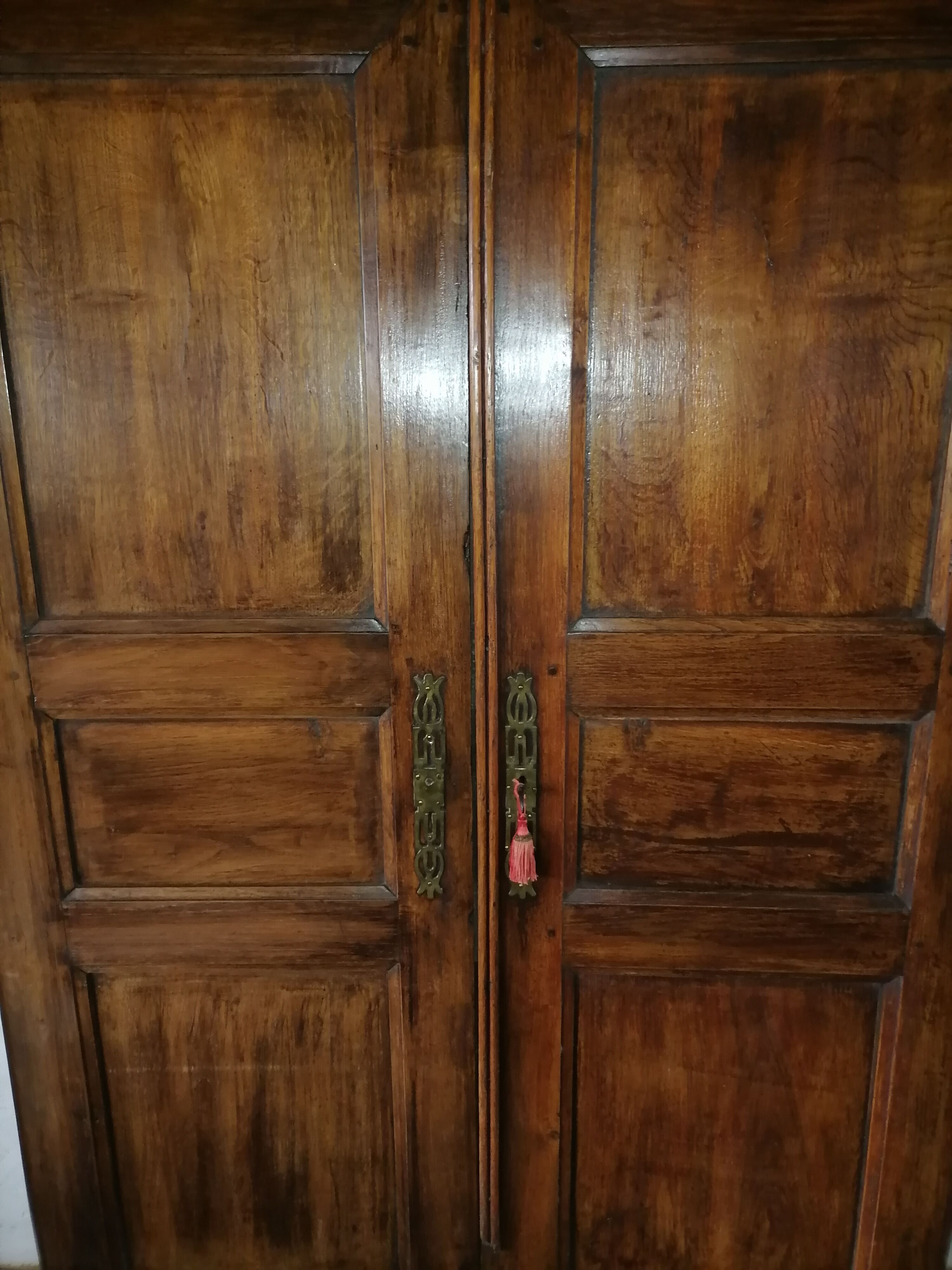 Portes d'armoire ancienne chêne