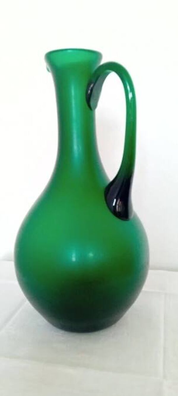 Grande carafe en verre soufflé vert – 33 cm – Design vintage années 60/70