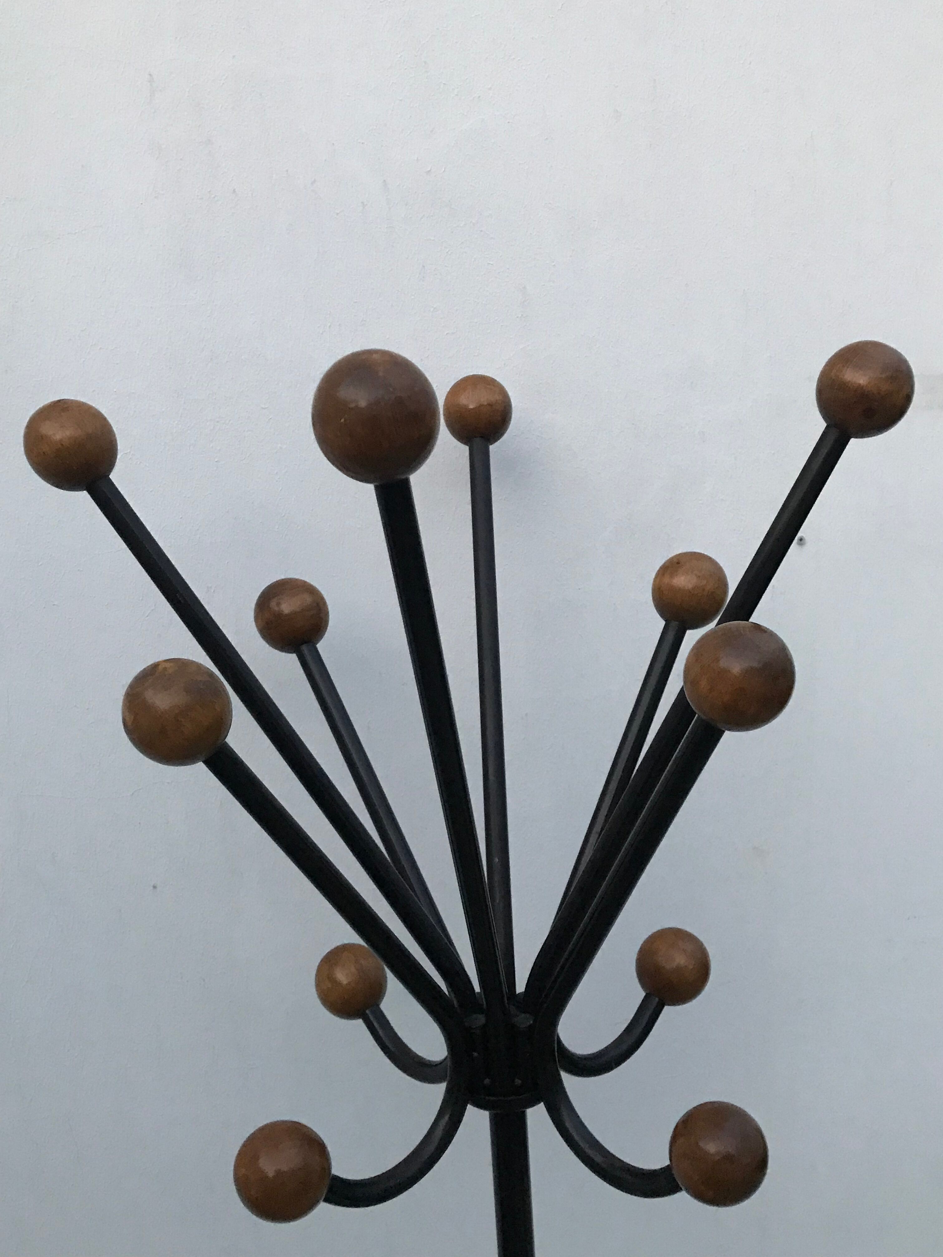 Parrot coat holder 12 wooden balls, 1950
