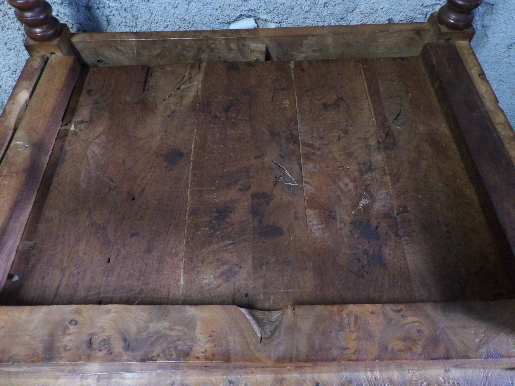 Small table with turned legs, 19th century