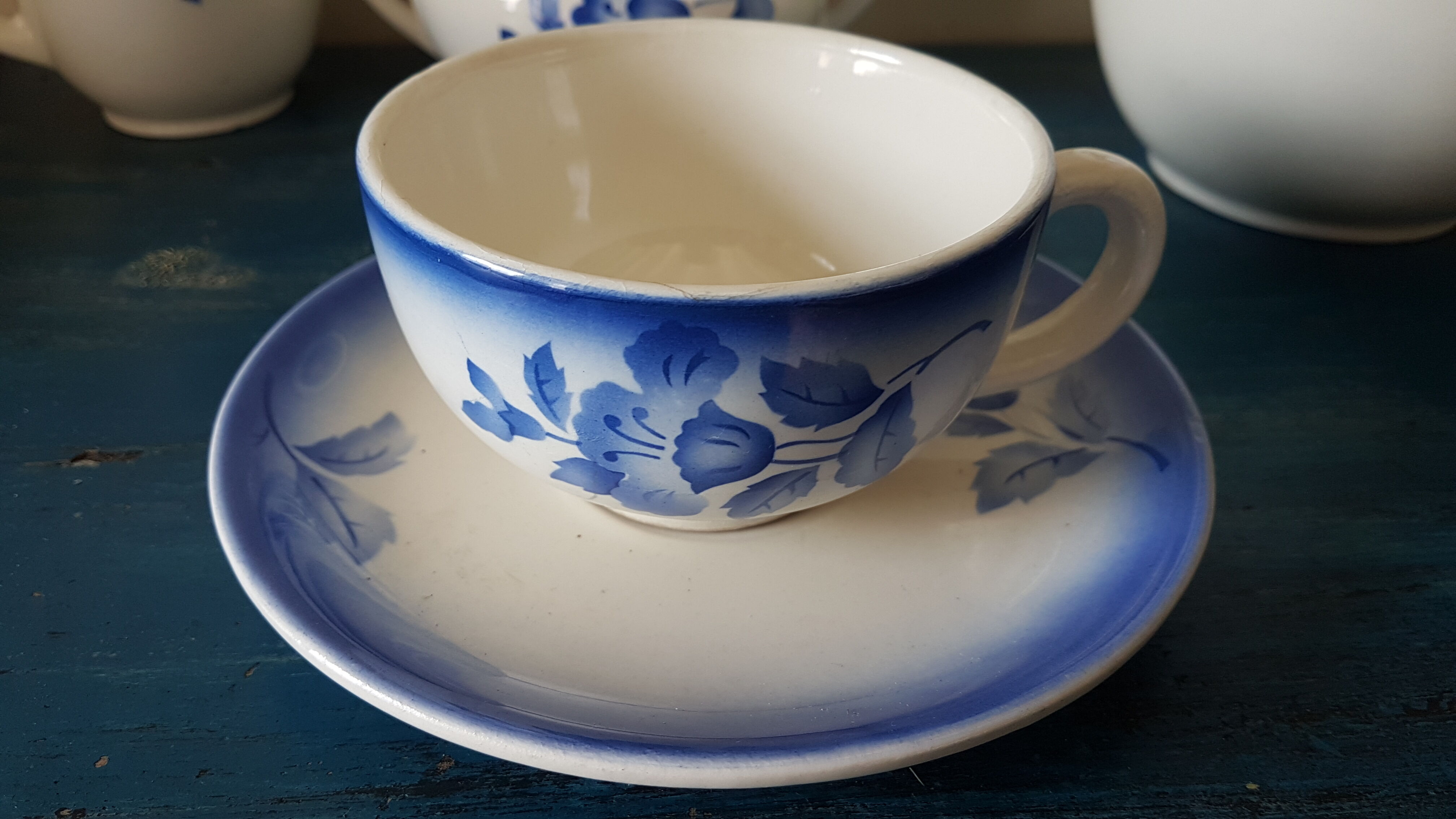 Flower decorated earthenware coffee service