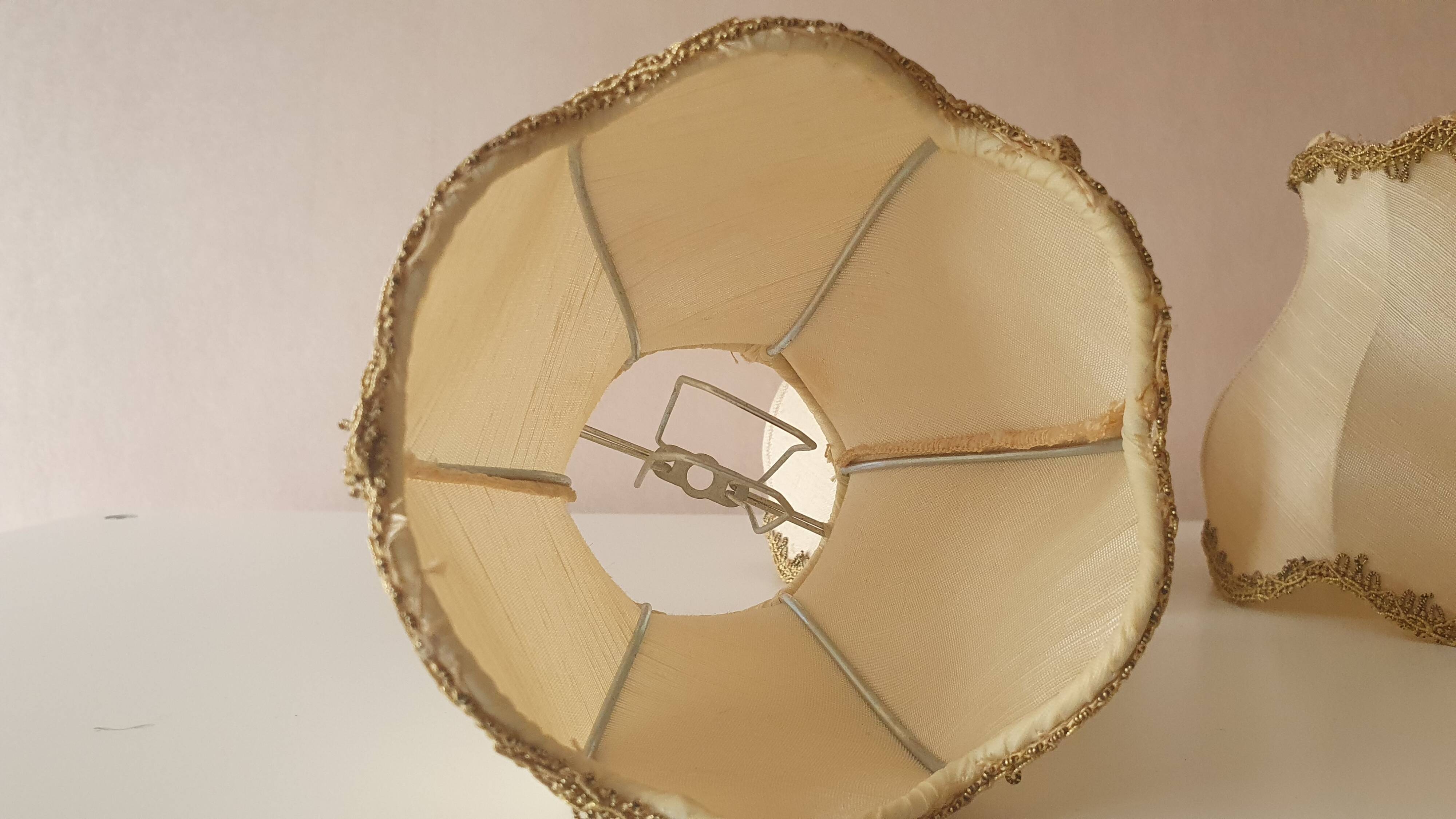 Set of 4 fabric lampshades with fringes