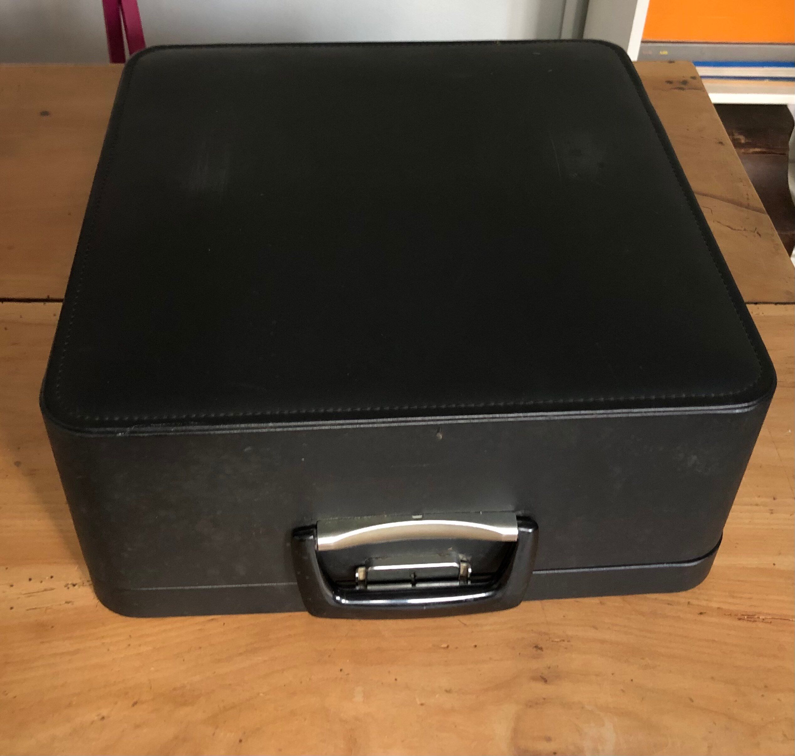 Luxury Olympia Traveller typewriter