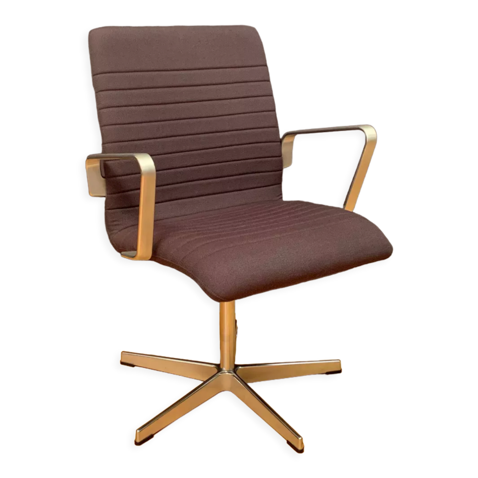 Oxford armchair by Arne Jacobsen, Fritz Hansen, Denmark.