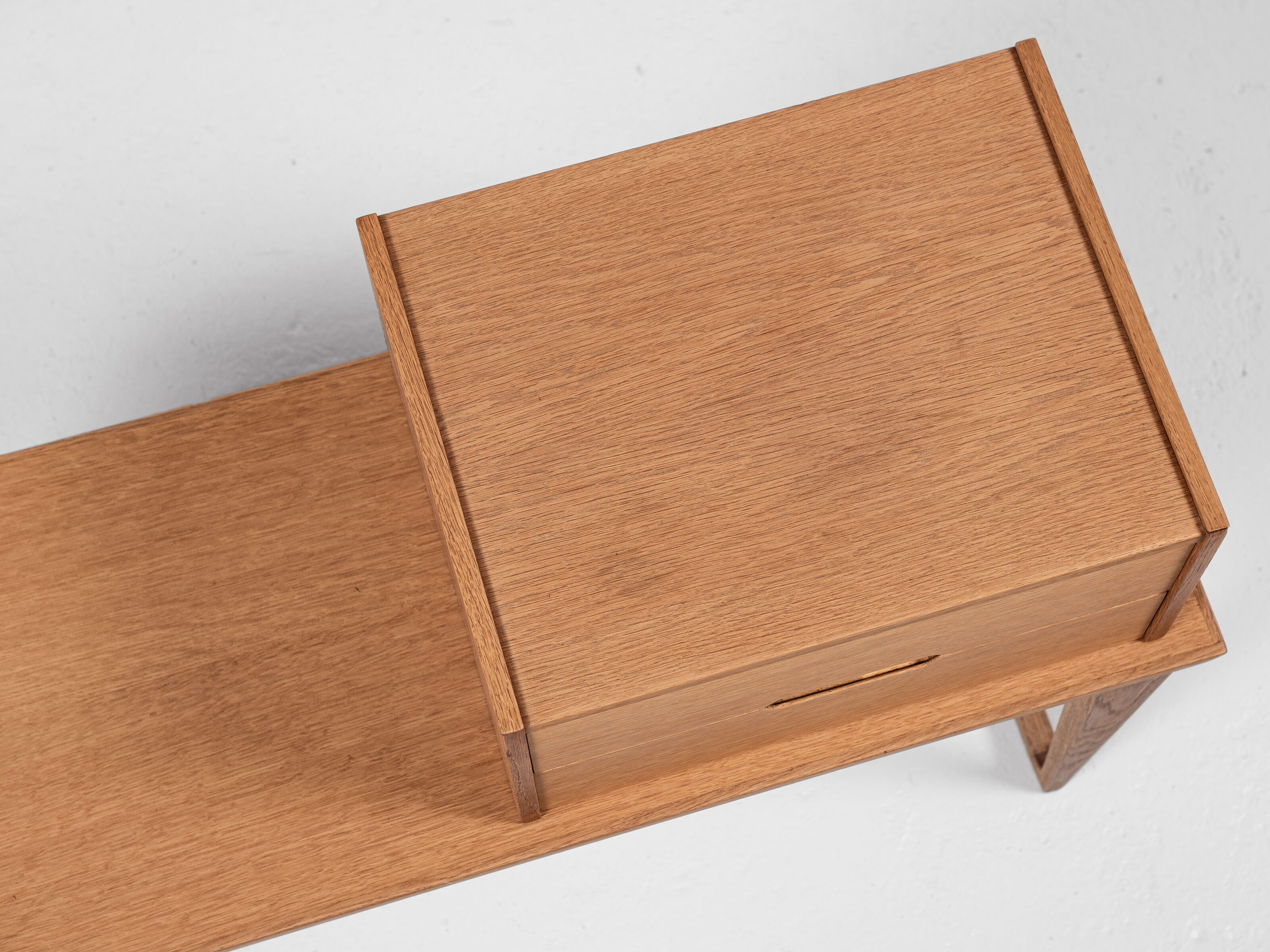 Bench in oak by Aksel Kjersgaard 1960s