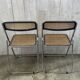 Paire de chaises pliantes chrome et cannage