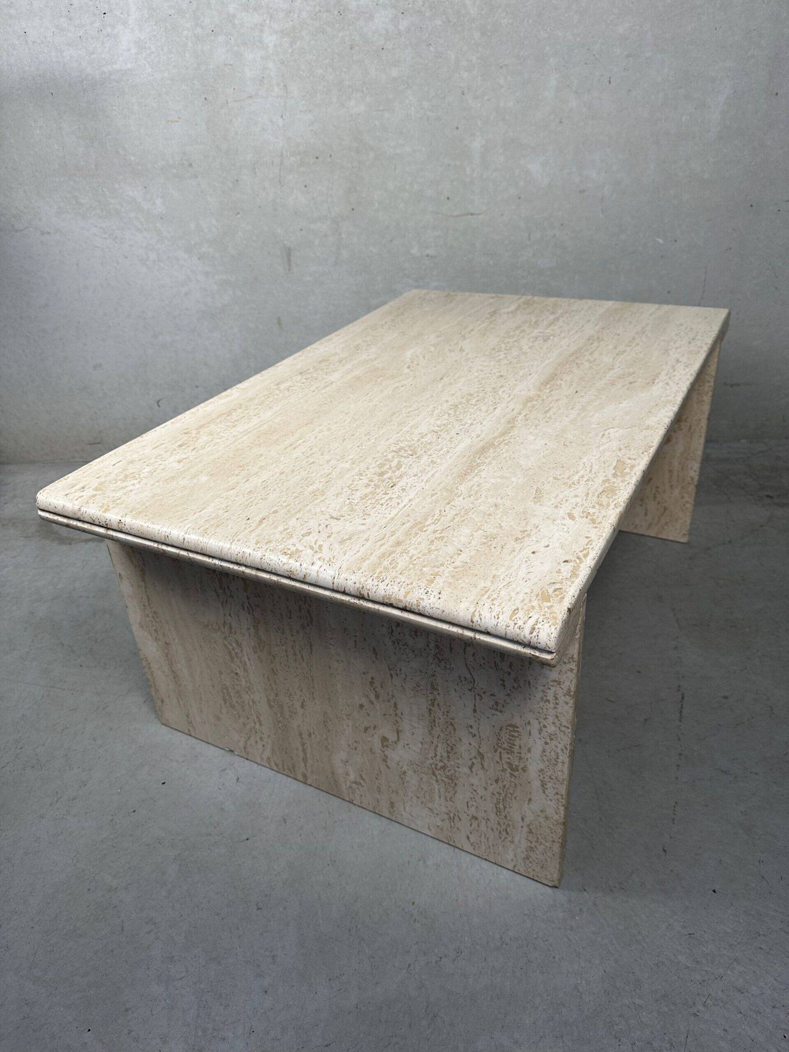 Table d'appoint en travertin vintage