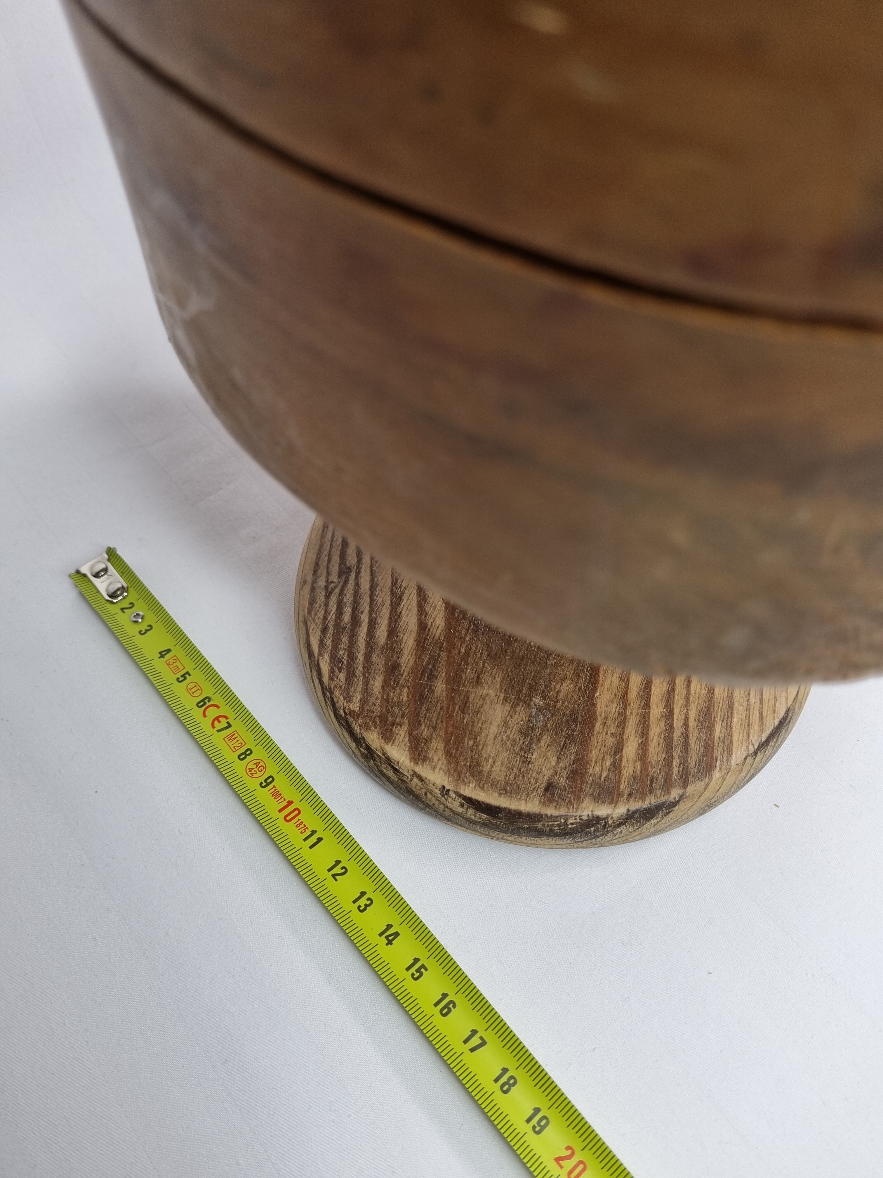 Forme à chapeau en bois ancienne sur pied, 1900