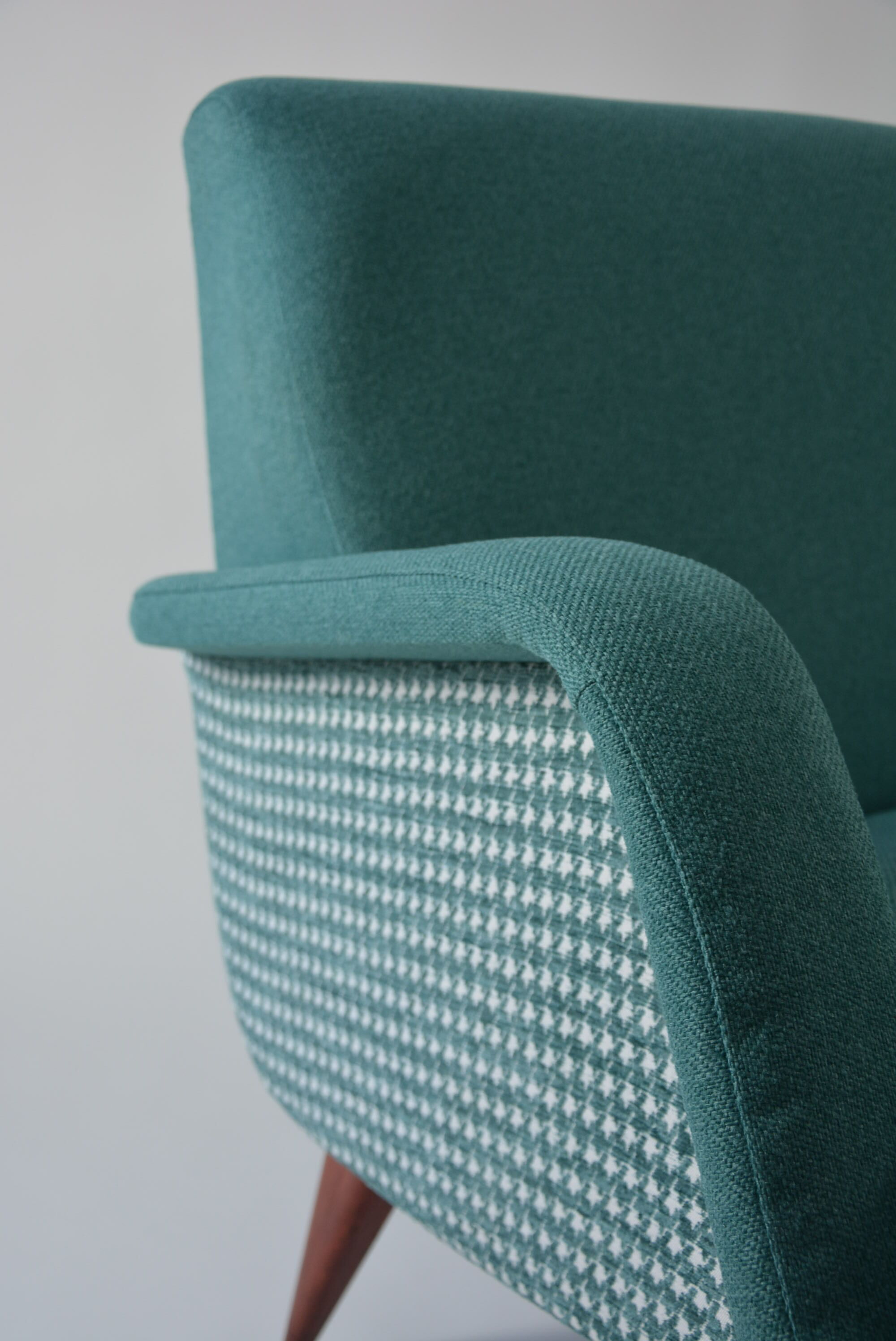 2-seater emerald sofa