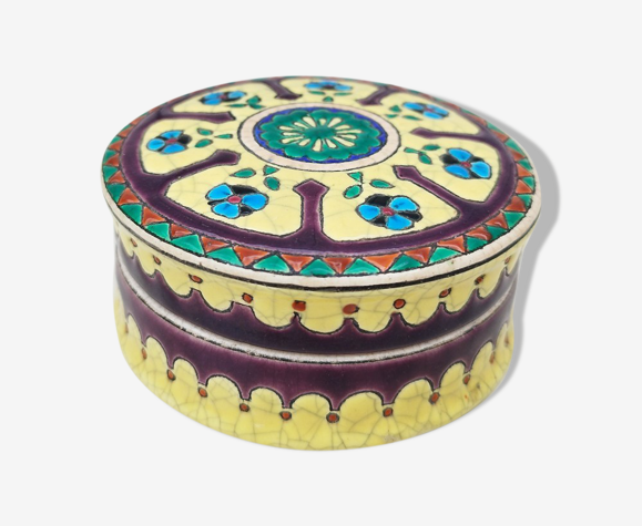 Boite en céramique émaux de Longwy décor floral