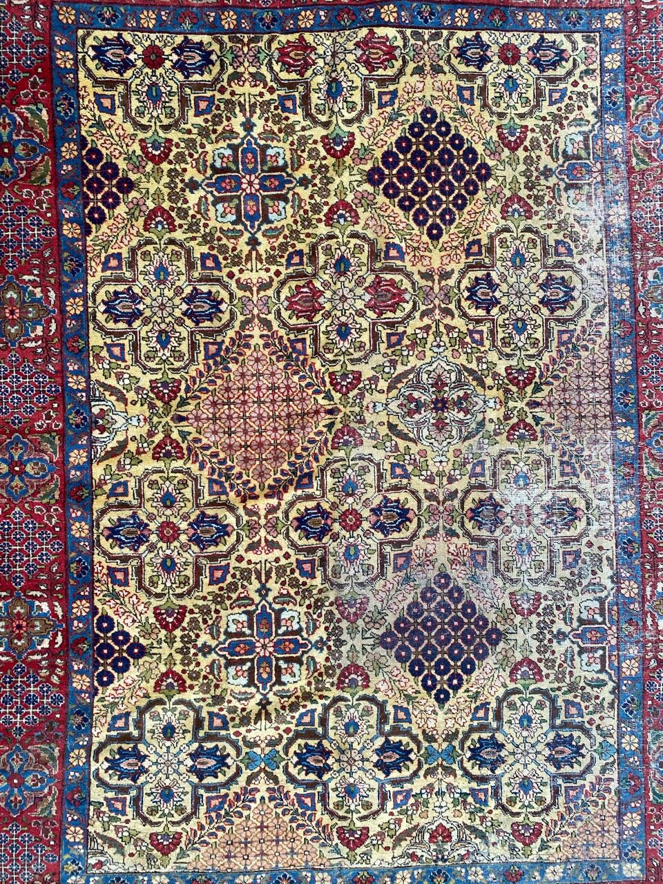 Large ancient Persian carpet Tabriz 240x320 cm