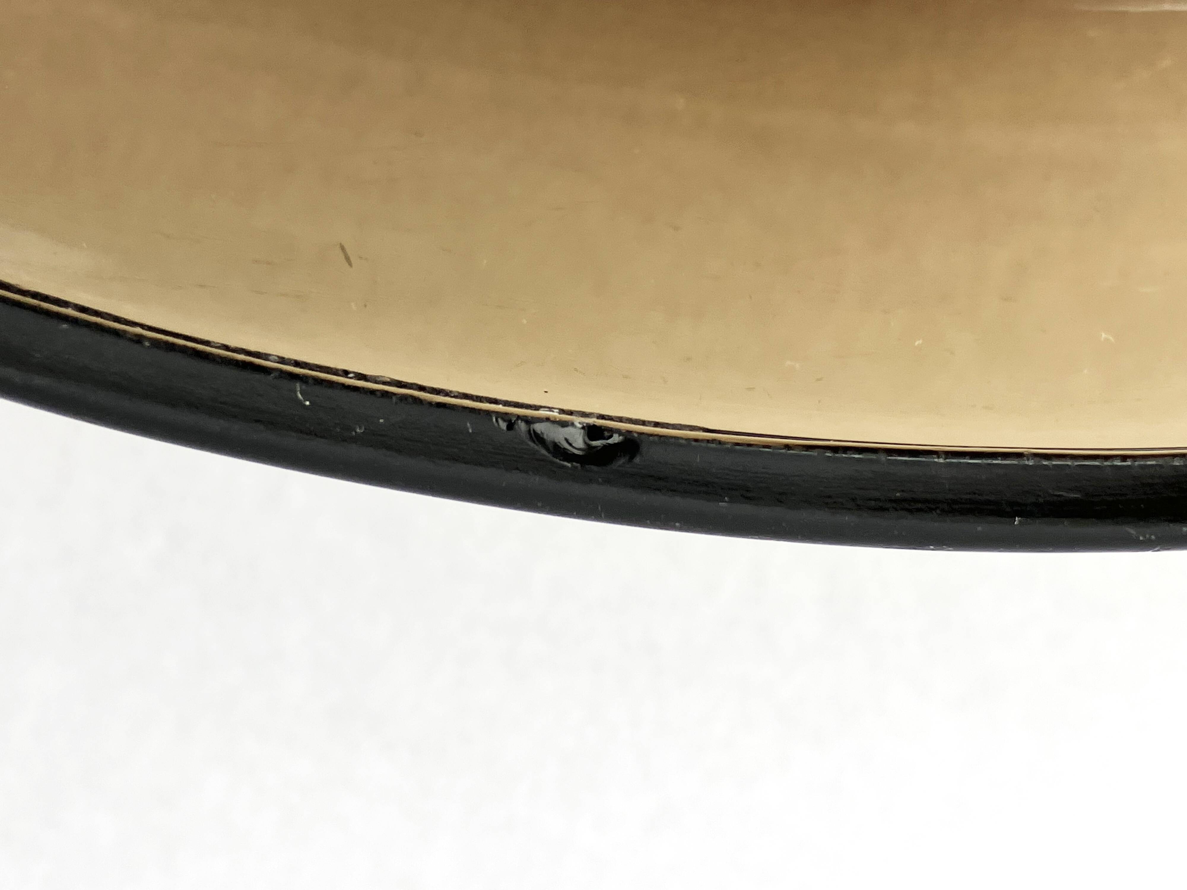 Set of 5 small oval eared dishes in amber and smoked tempered glass