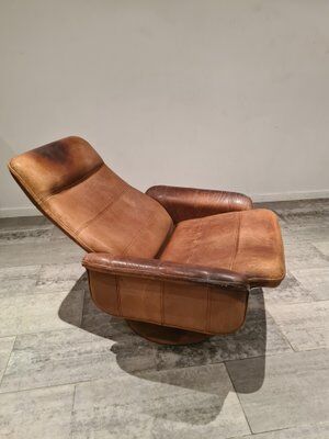 Adjustable and swivel brown armchair by De Sede 50