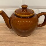 Individual earthenware teapot