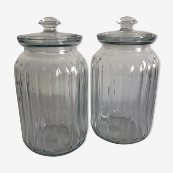 Pair of confectionery jars
