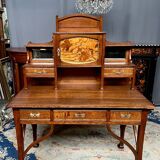Bureau ancien français de style Art Nouveau.